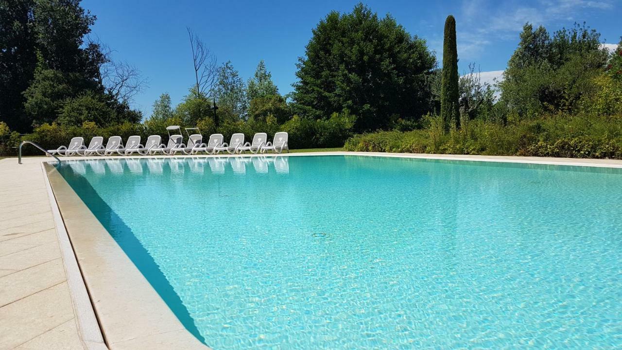 Apartment Blue Laguna Sirmione Bagian luar foto